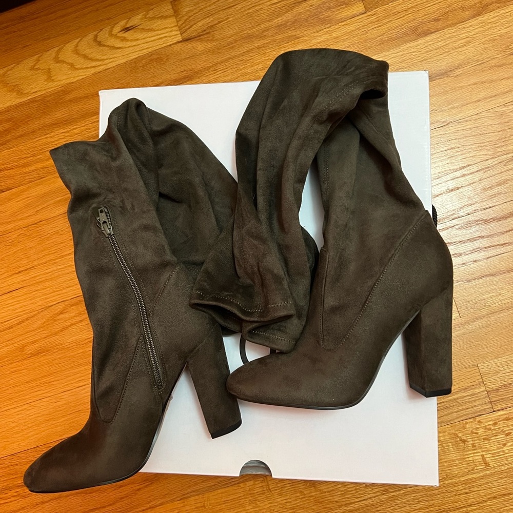 Aldo Sumers Olive Green Over the Knee Boots size 8